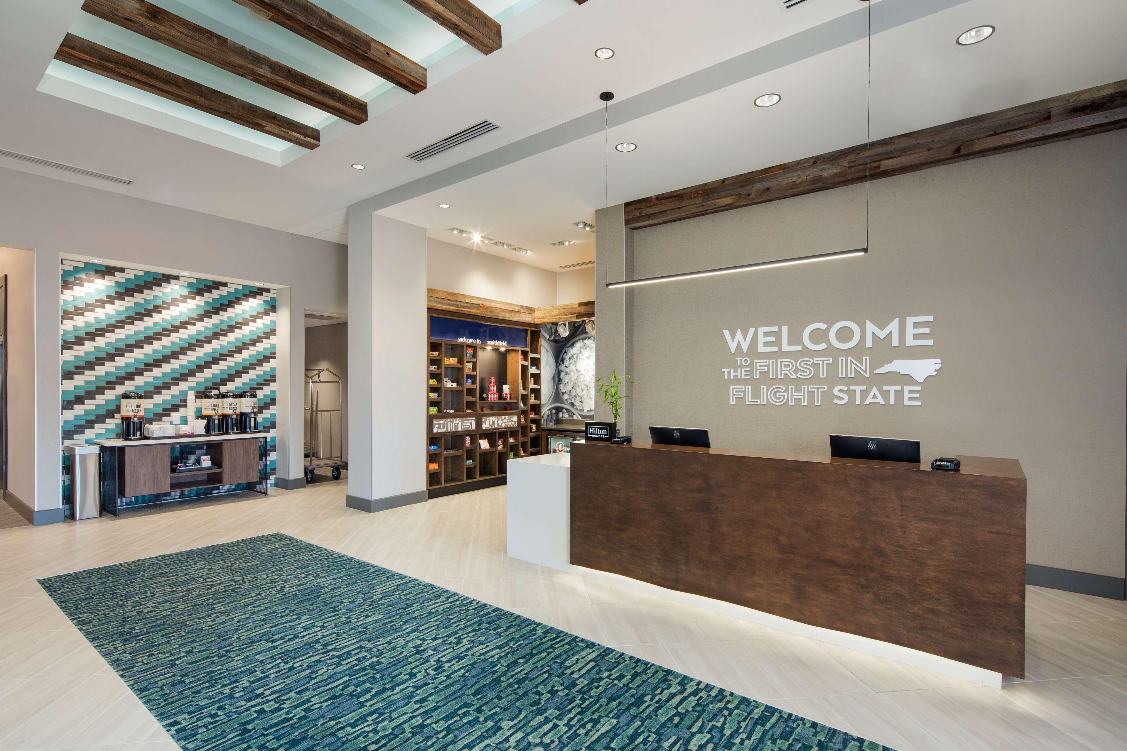 Hampton Inn Smithfield Selma, Nc Exterior photo
